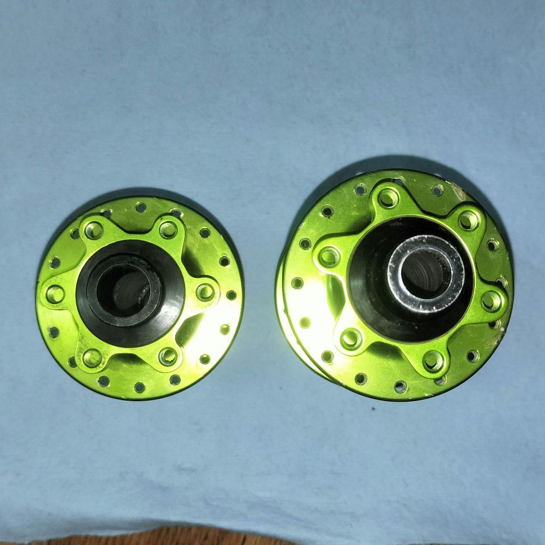 INDUSTRY NINE TORCH 前後ハブセット グリーン