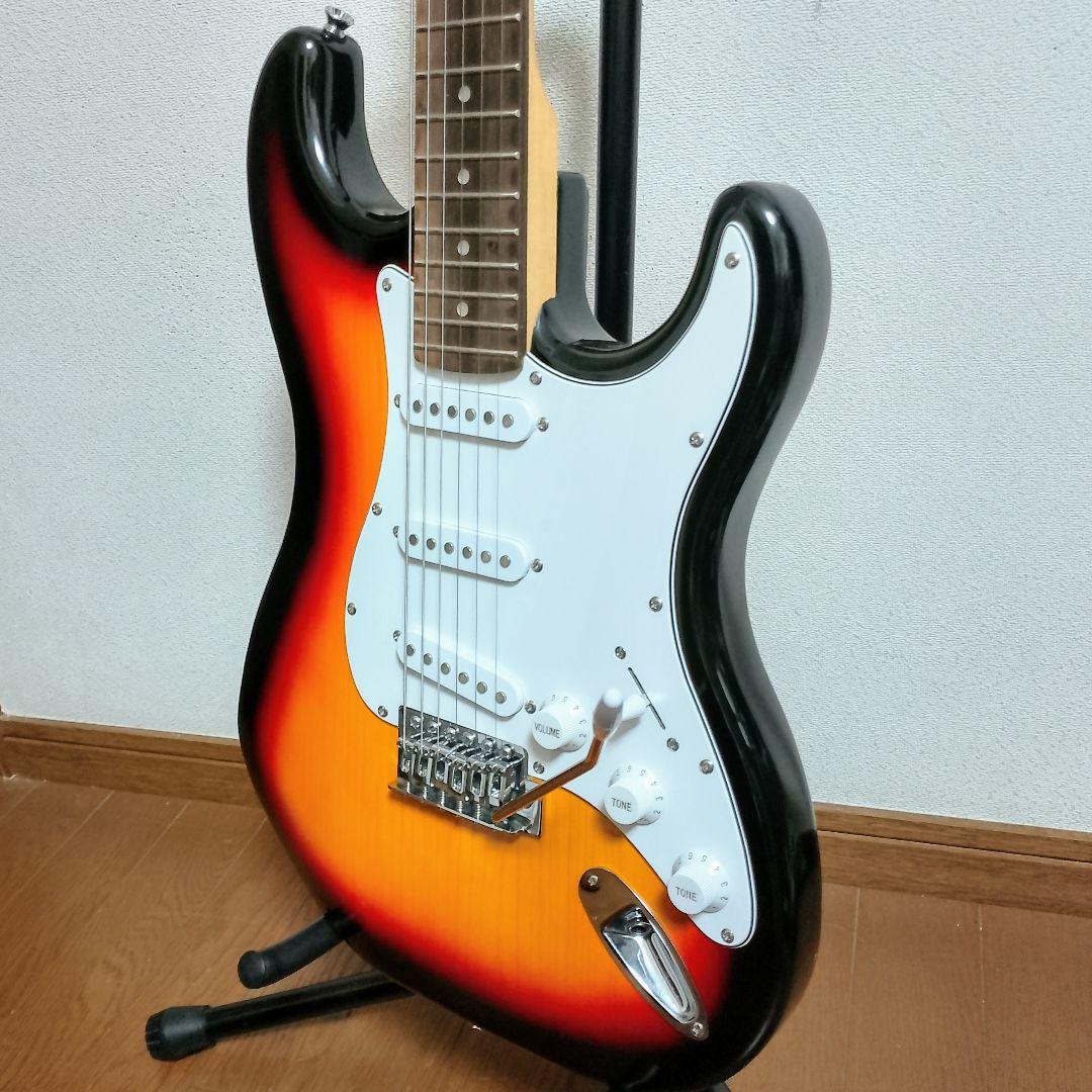 美品　Vanguard　VST-01 3TS　ストラトタイプ　エレキギター