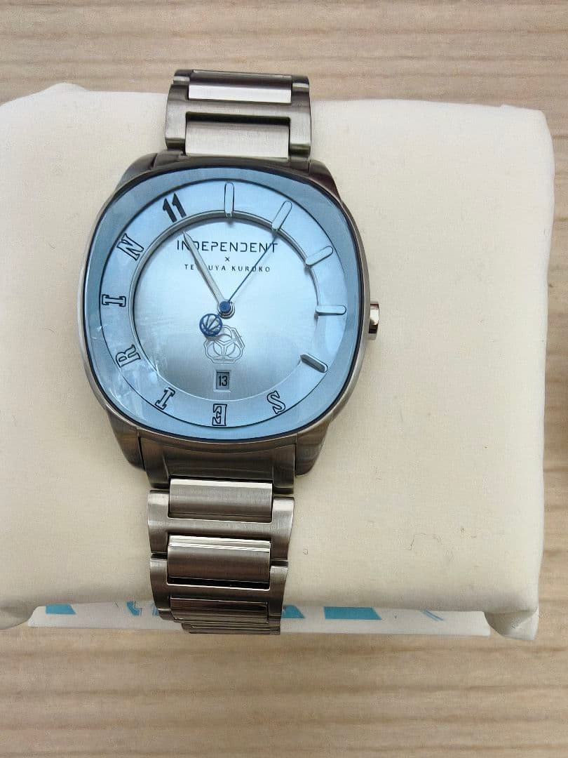 値下げ交渉可　黒子のバスケ　黒子テツヤ　腕時計　INDEPENDENT