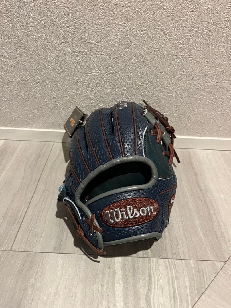 【新品未使用】ウィルソン 軟式 グローブ 内野手 87型 DUAL 右投げ