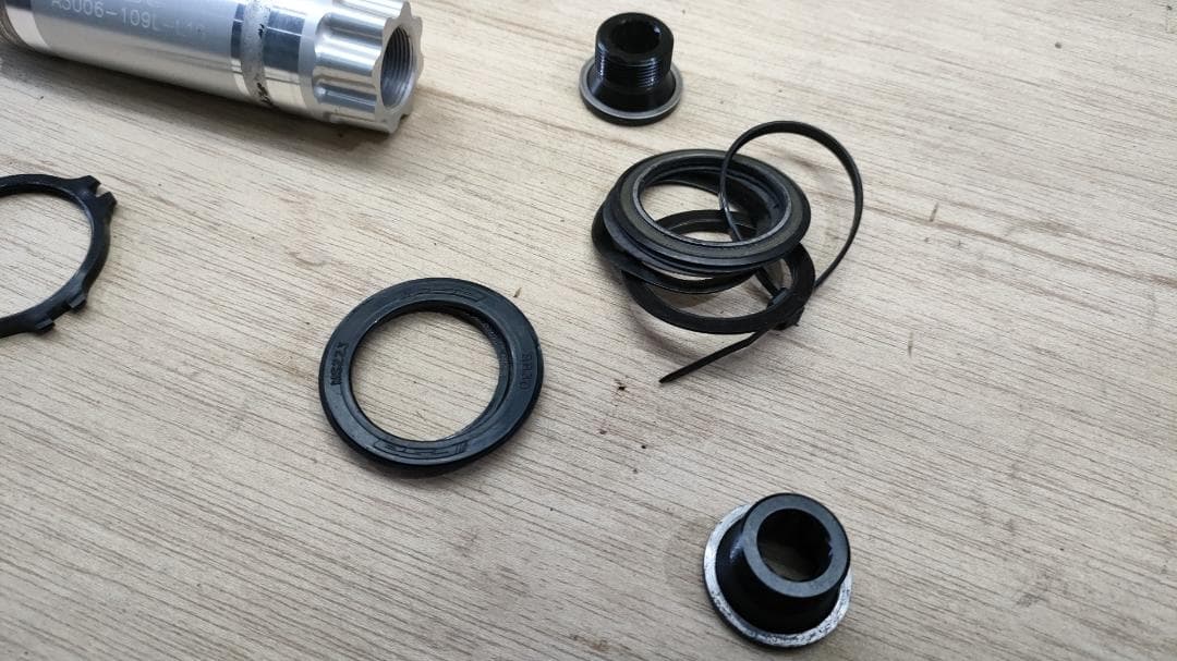 ■HOLLOWGRAM ホログラム SISL2■キャノンデール クランクアーム■