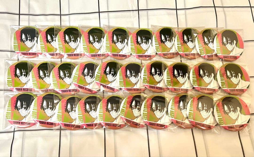 ピンズ・ピンバッジ・缶バッジ nazu7