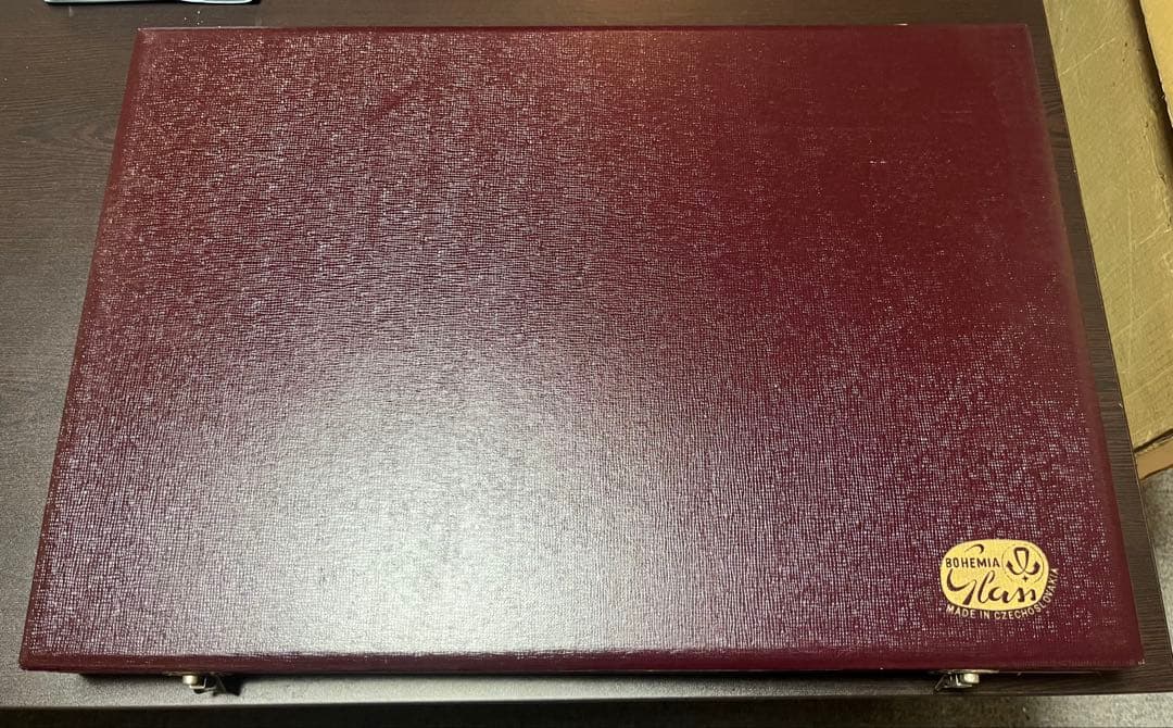 【新品】ボヘミアガラスのお皿6個セット