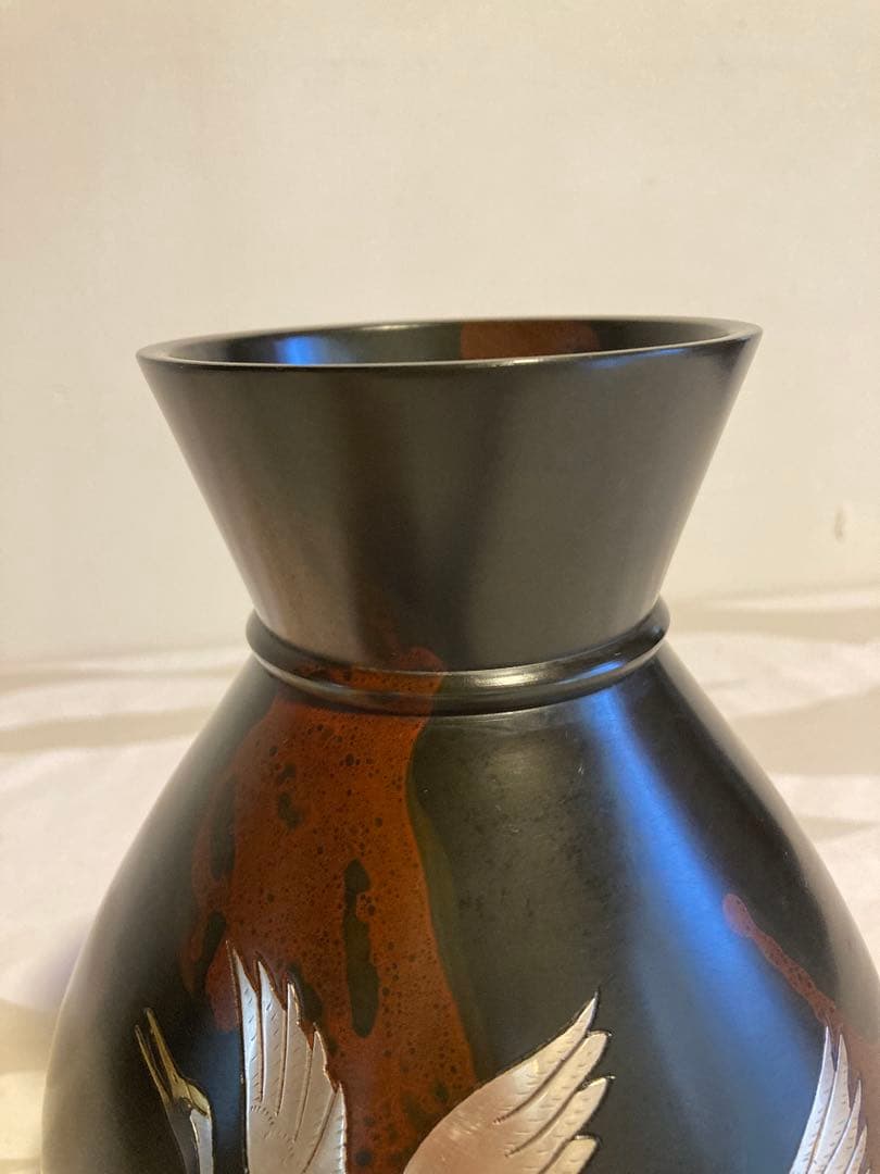 青銅花瓶 芳幸 作　共箱付き　双鶴　彫金　高岡銅器　ブロンズ　飾り壺　花器