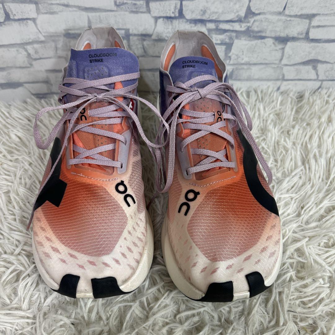 ON Cloudboom Strike 25.0cmマラソン　ランニングシューズ