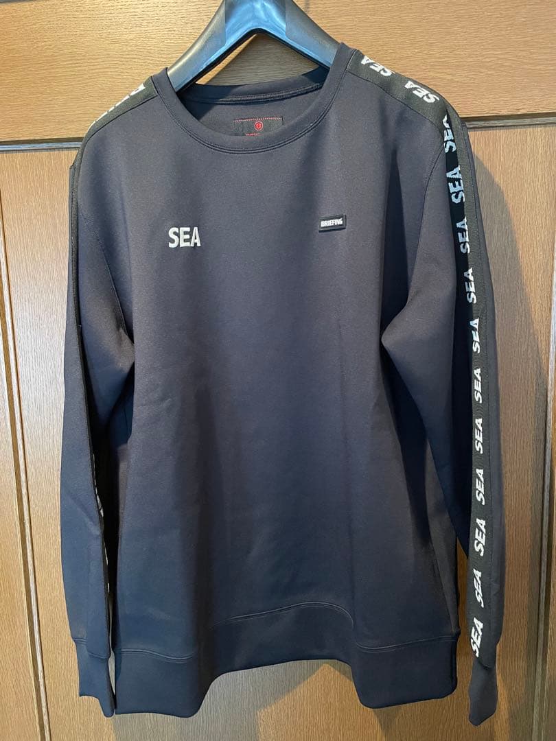 WIND AND  SEA × BRIEFING