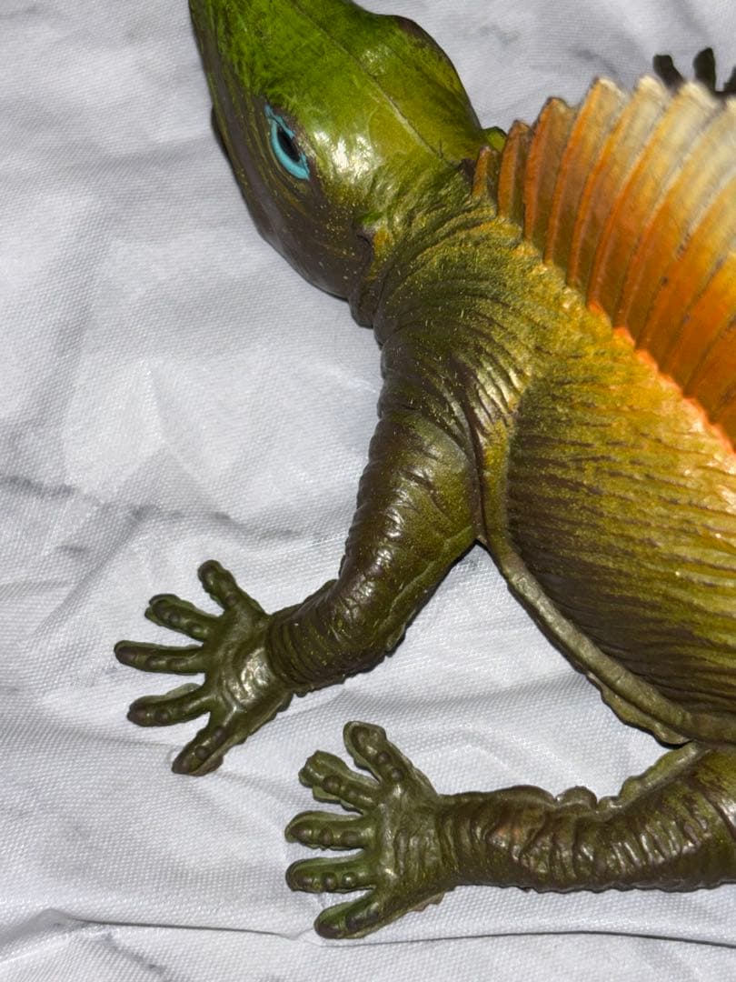 ディメトロドン★恐竜★ソフビ★フィギュア★Made in Hong Kong香港