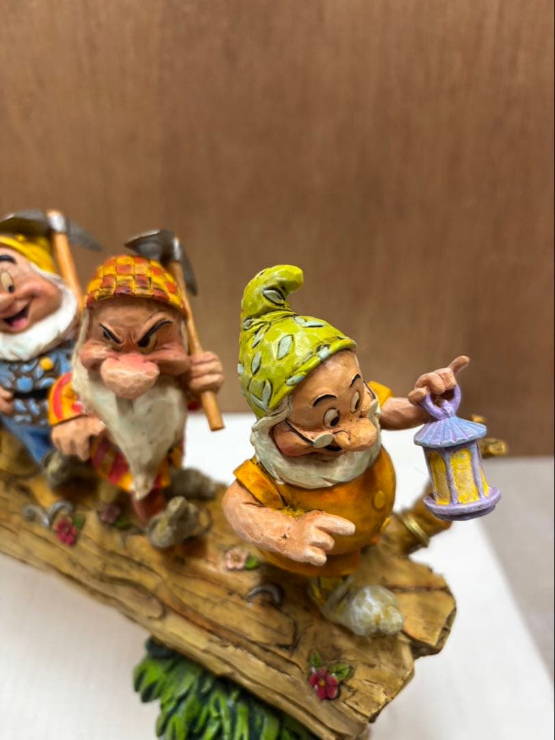 ディズニーショーケース エネスコ 七人の小人