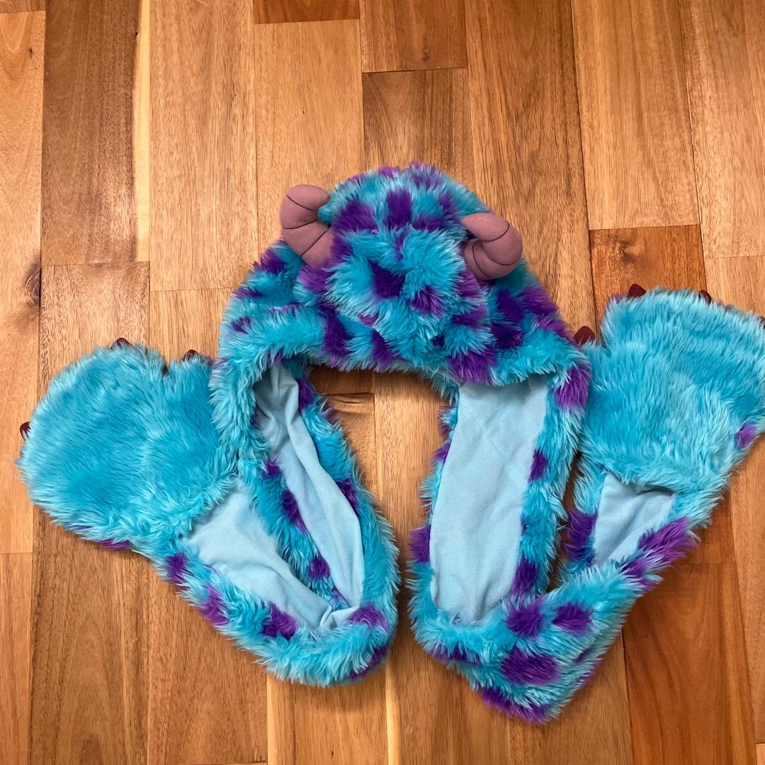 ディズニー　ファンキャップマフラー　サリー モンスターズインク