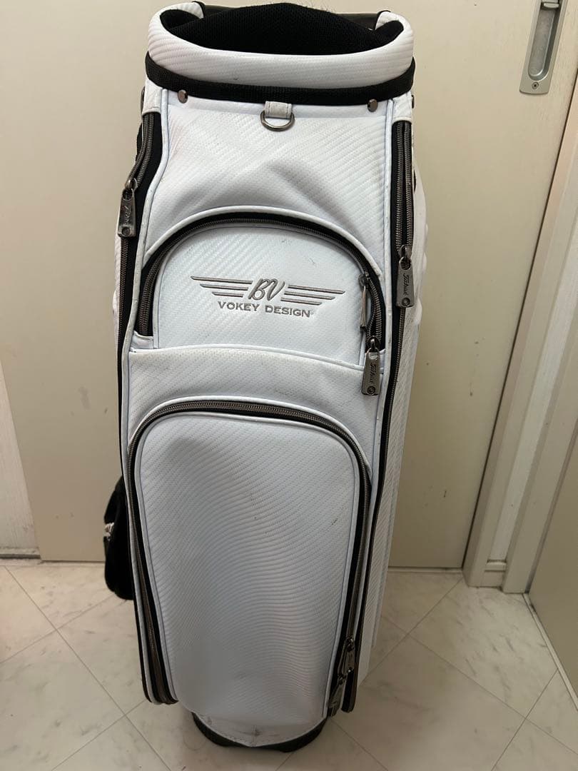 タイトリスト　キャディバッグ　ボーケイデザイン