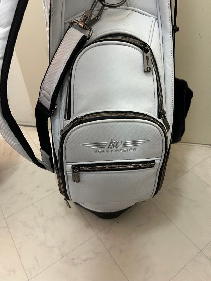 タイトリスト　キャディバッグ　ボーケイデザイン