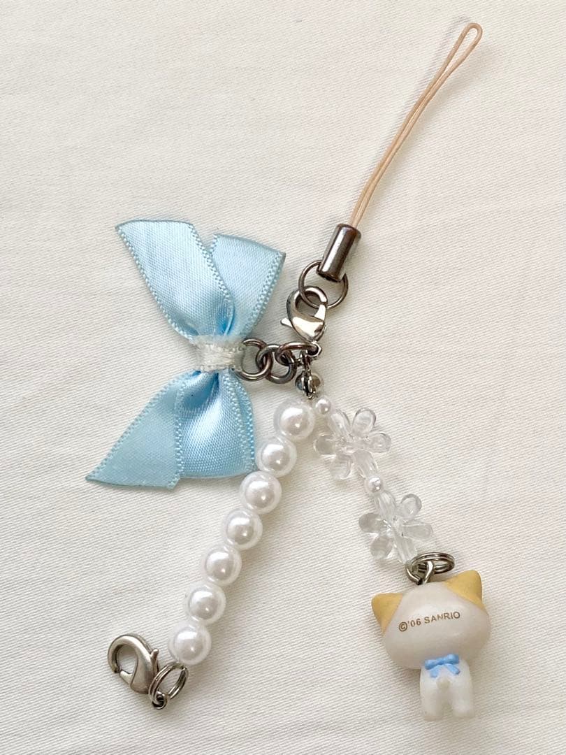 超希少マシュマロみたいなふわふわにゃんこ マスコット付ストラップ サンリオ