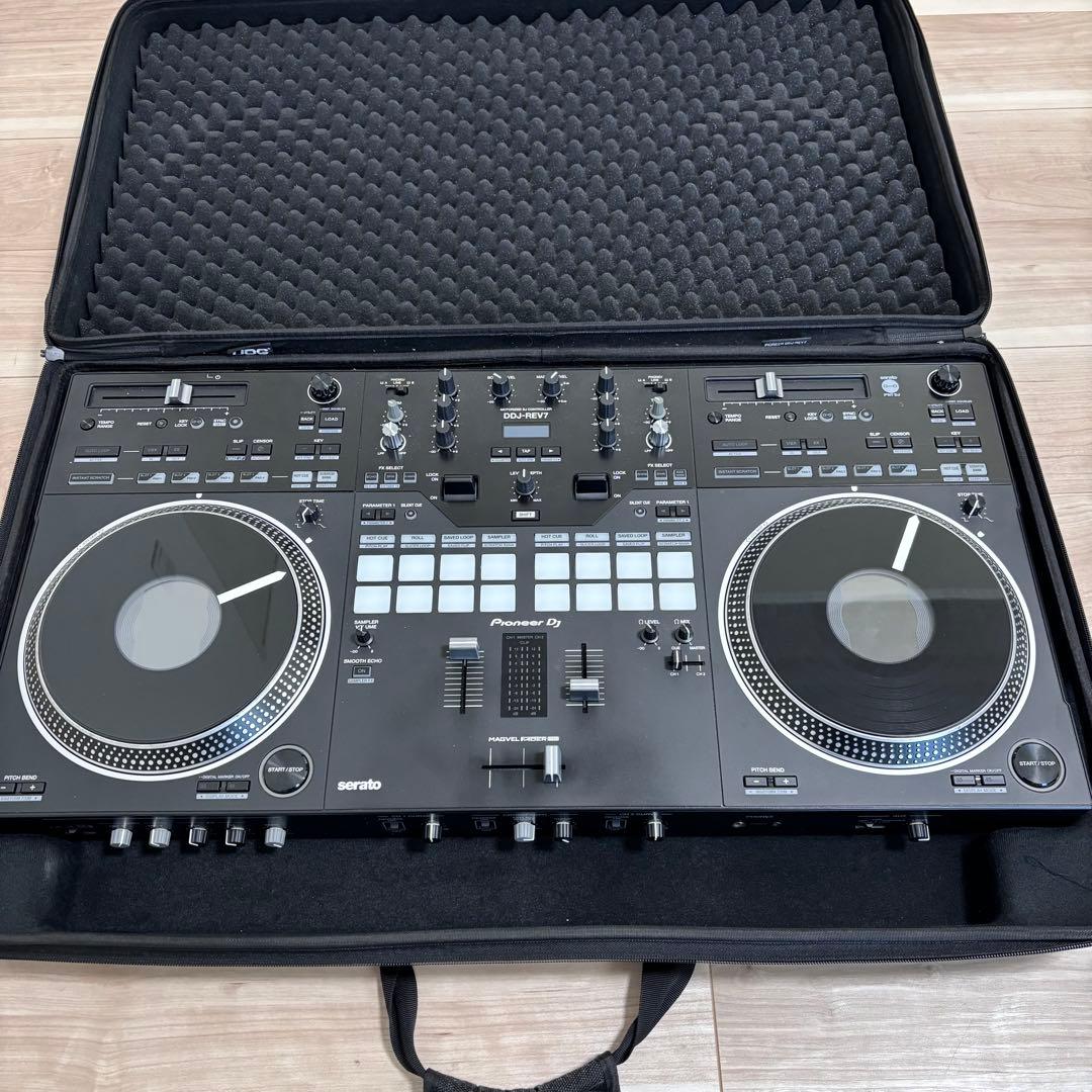UDGケース　ddj-rev7用　DJコントローラーケース