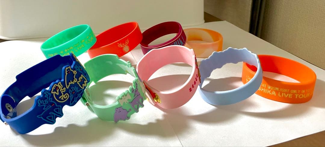 【希少・9個・バラ売可】ヨルシカ　ラバーバンド　ラババン　リストバンド　リスバン