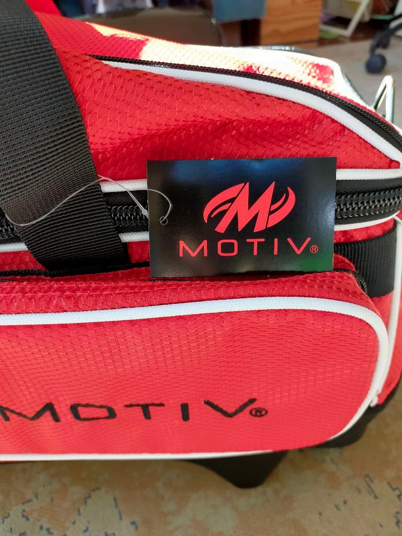 【新品】MOTIV BMV-2800 ボウリングバッグ ★【東京都内は無料配送】