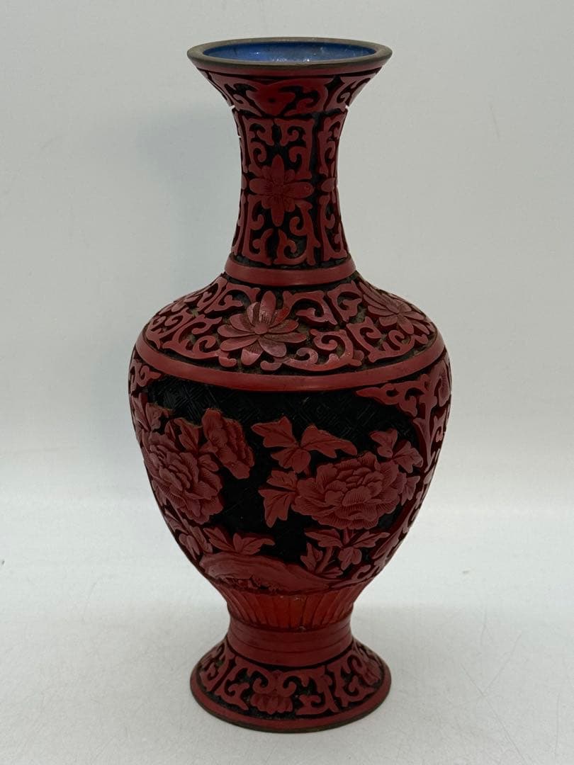 中国　堆朱花瓶　花卉紋　送料込み251222