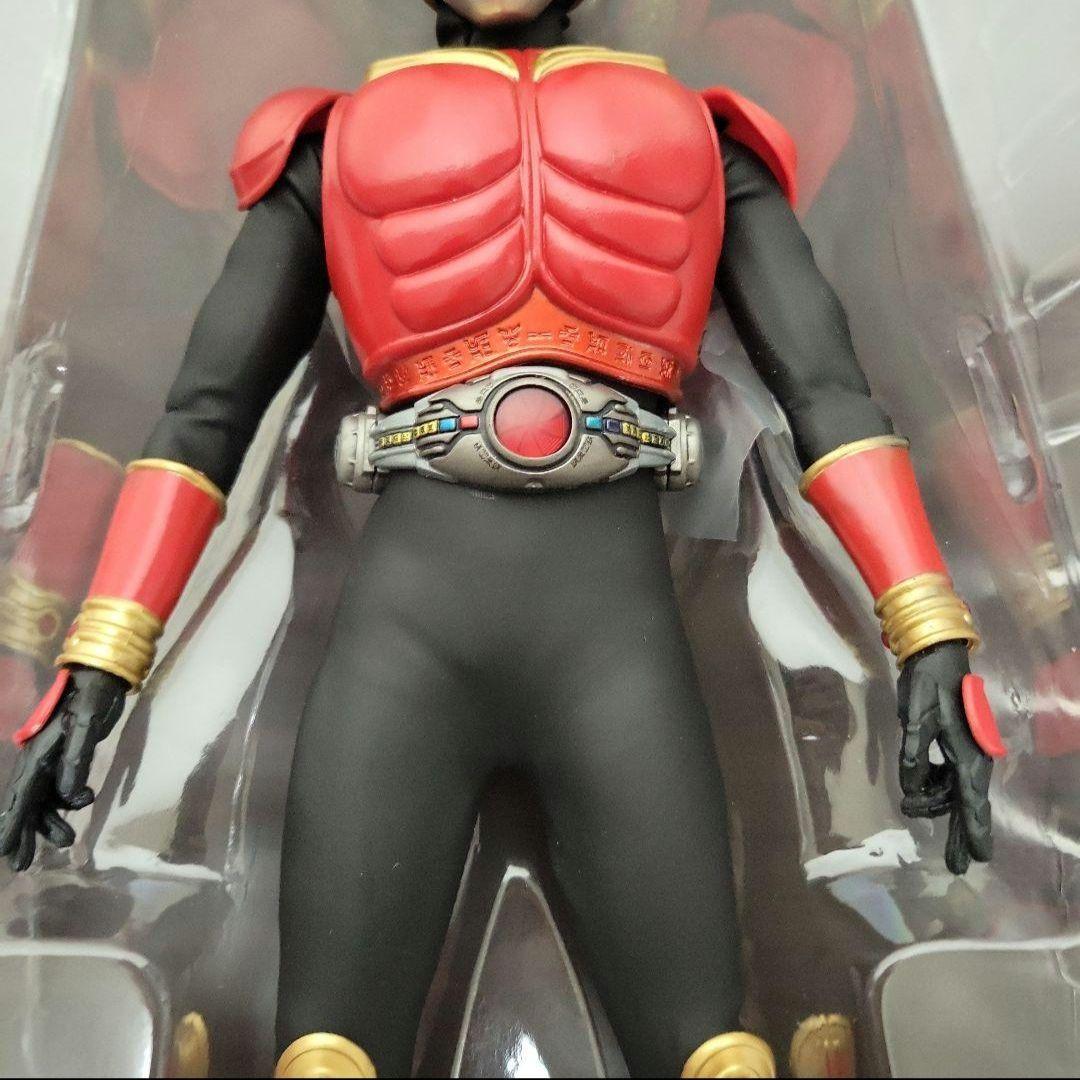 リアルアクションヒーローズ　仮面ライダークウガ　フィギュア　rah