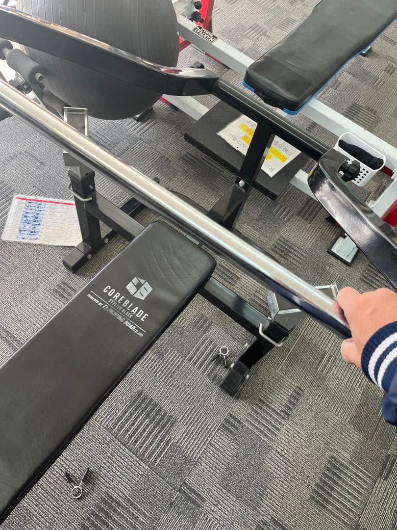 COREBLADE ベンチプレス安全ストッパー付　調整可能　引取り大丈夫です