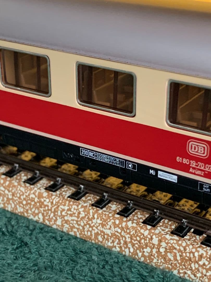 入手不可能メルクリンHOドイツ国鉄1等客車No4095 廃番品