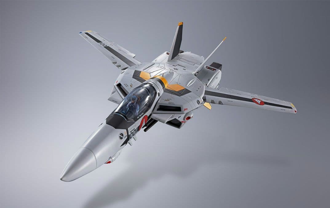 マクロス DX超合金 初回限定版 VF-1S バルキリー　ロイ・フォッカー機