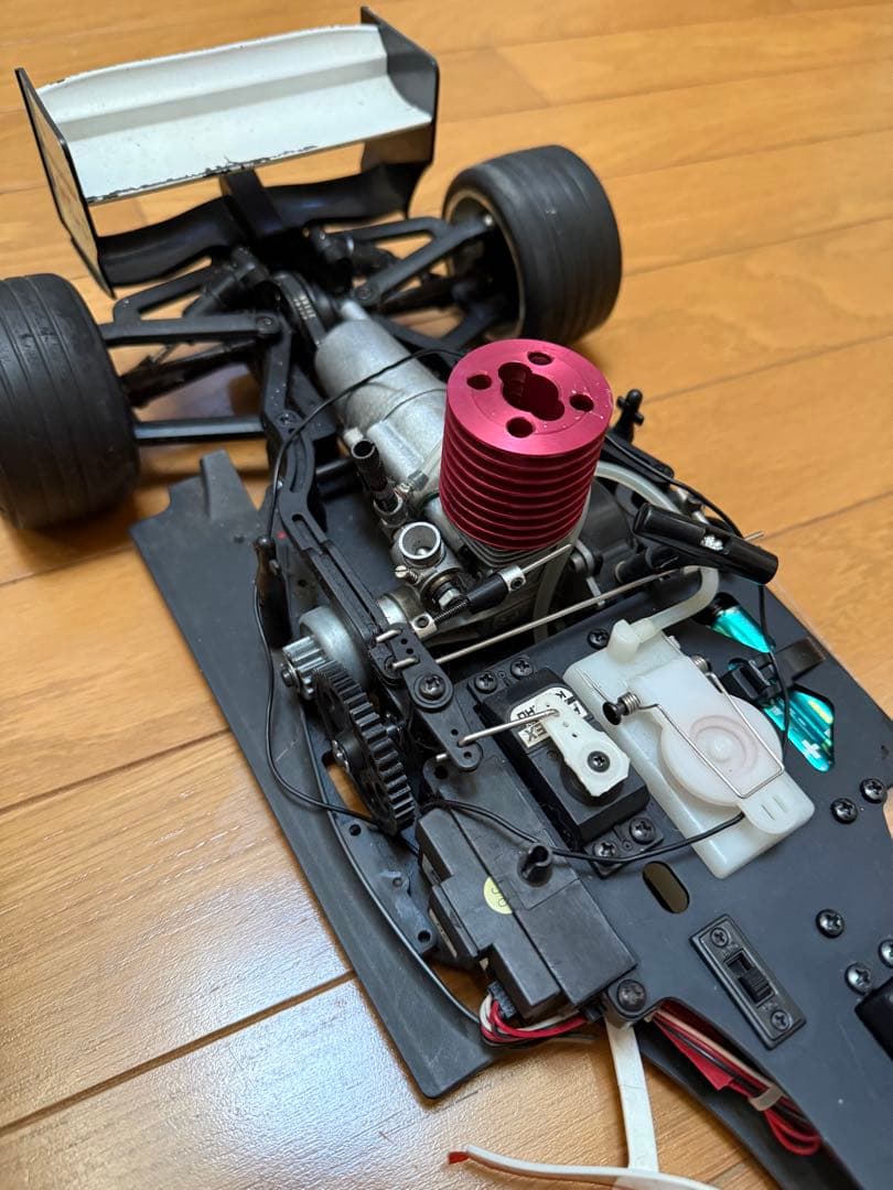 ディアゴスティーニ 週刊フェラーリラジコンカー F2004 オプションパーツ有り