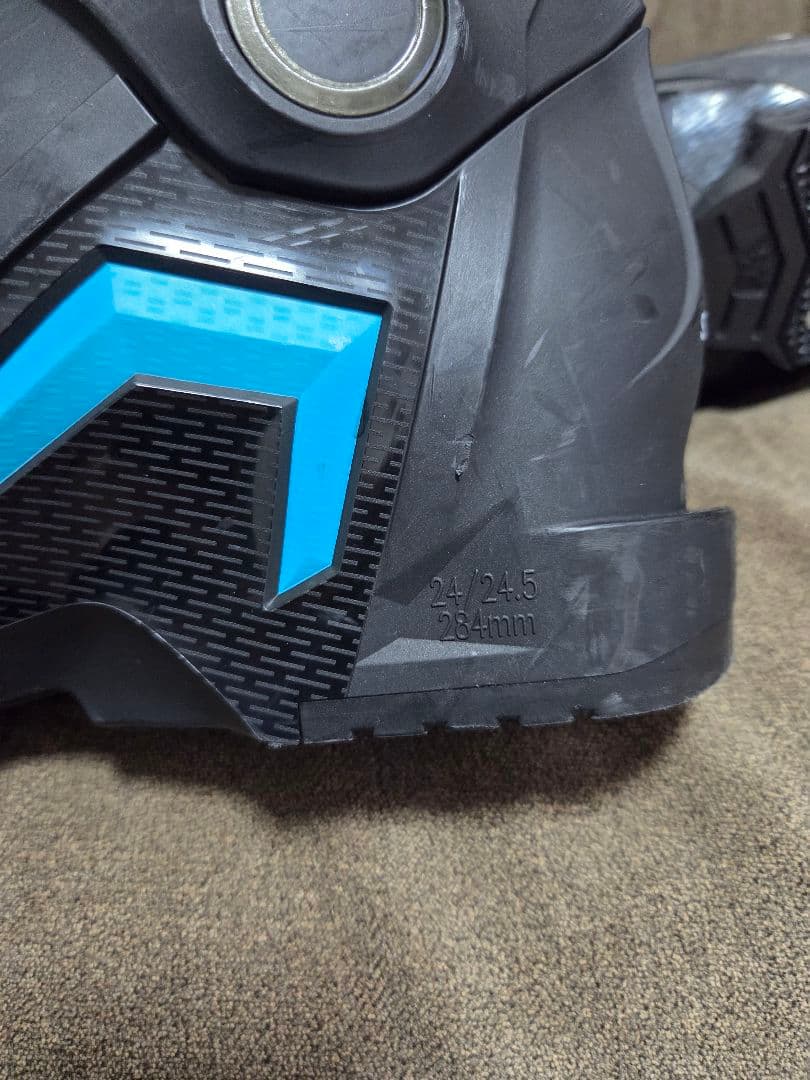 サロモン　スキーブーツ(女性用)