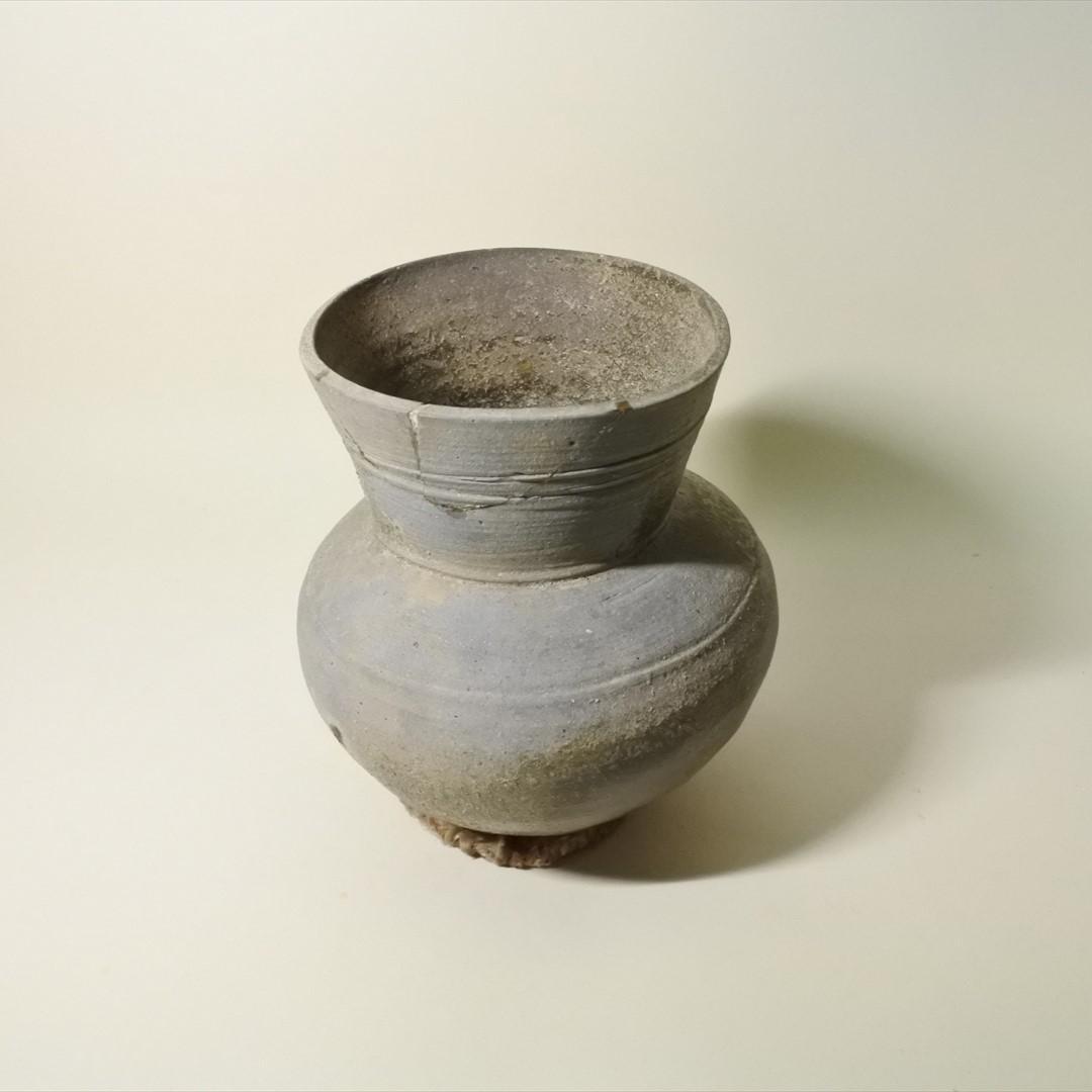 古墳時代　須恵器　花生　花入　オブジェ　骨董品　アンティーク