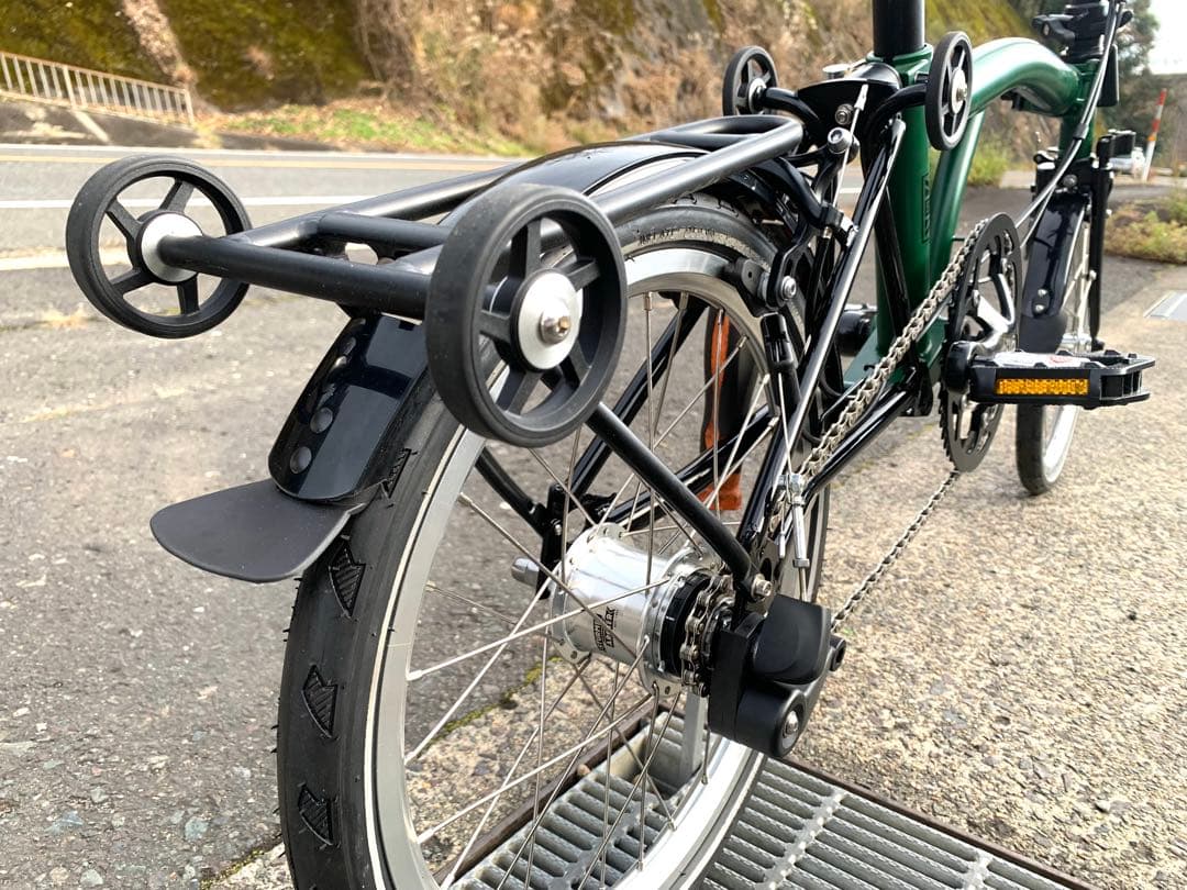 【美品】未使用品 即乘 折り畳み転車 PartsミニベロSRF3 内3速 16