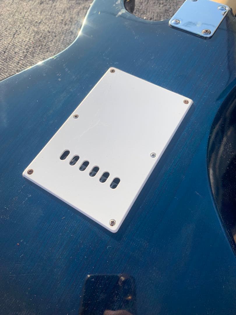 新品フォトジェニックPhotoGenicストラトキャスタータイプ エレキギター