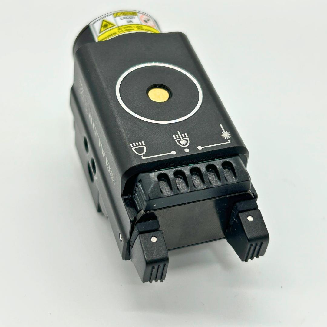 【付属品完備】OLIGHT オーライト BALDR S 充電式 レーザー搭載