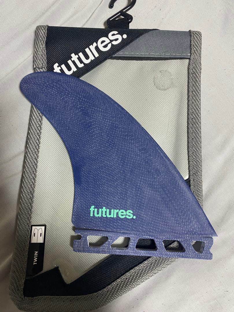 akila aipa twin　フューチャーフィン　ツイン