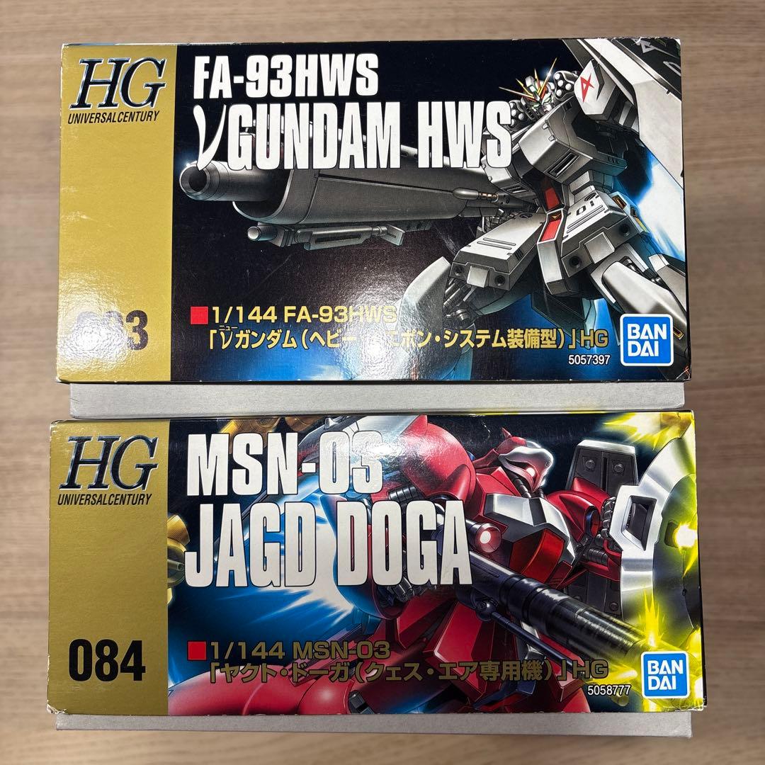 ガンプラHGセット　νガンダムHWS、ヤクトドーガ（クエスエア機）