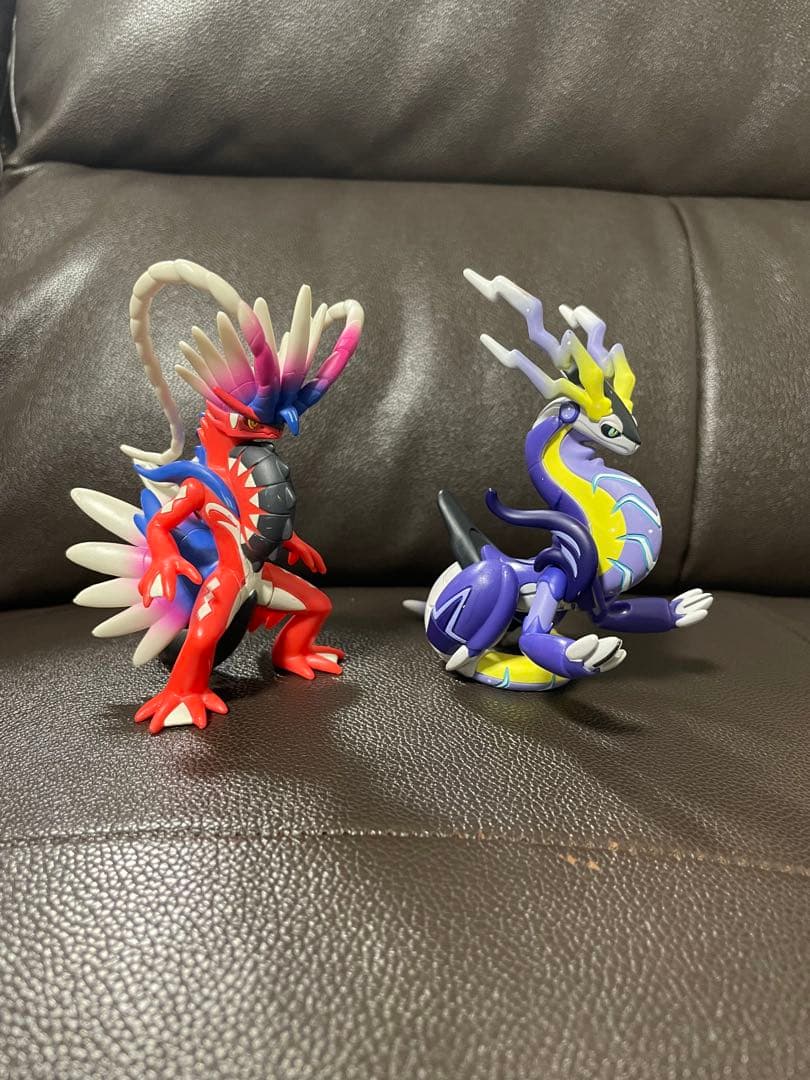 【最終値下げ】モンコレ19体まとめ売り＋ポケモン指人形まとめ売り総数約60体