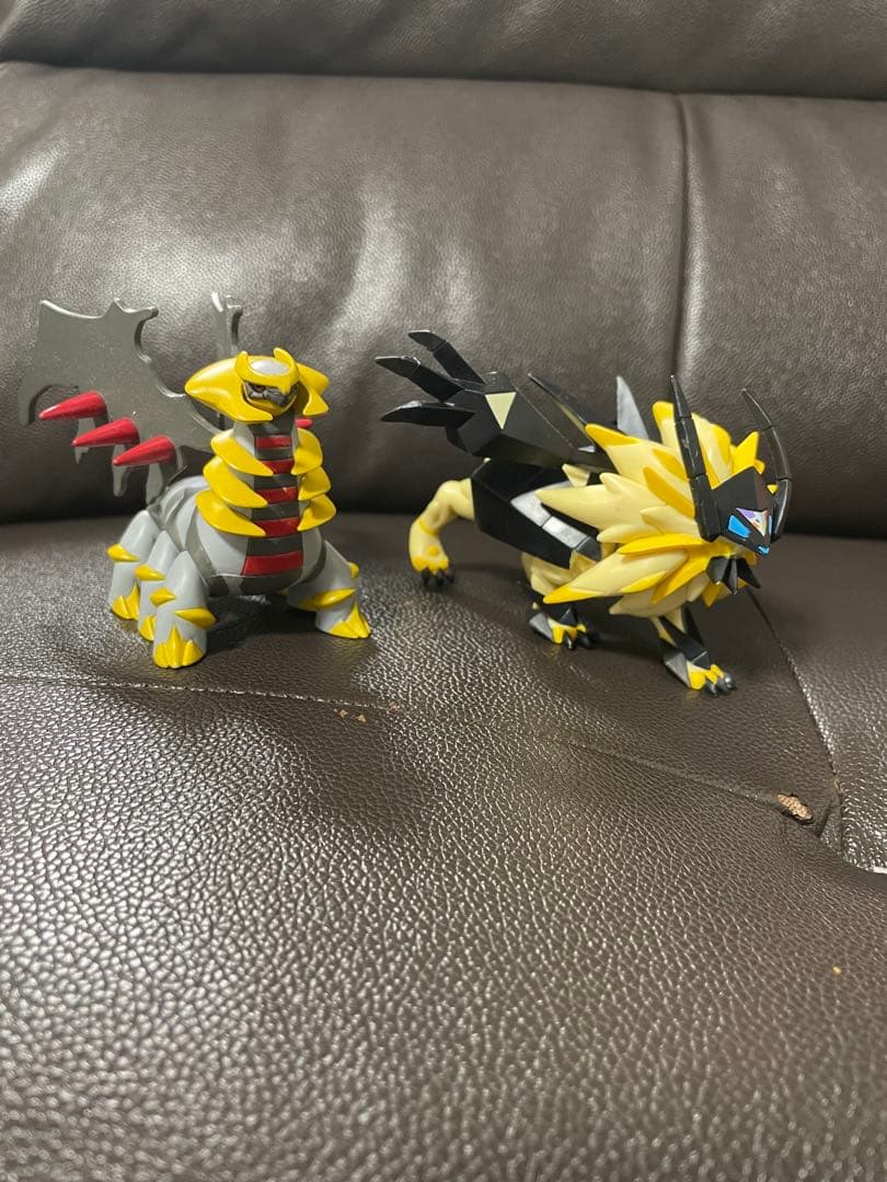 【最終値下げ】モンコレ19体まとめ売り＋ポケモン指人形まとめ売り総数約60体