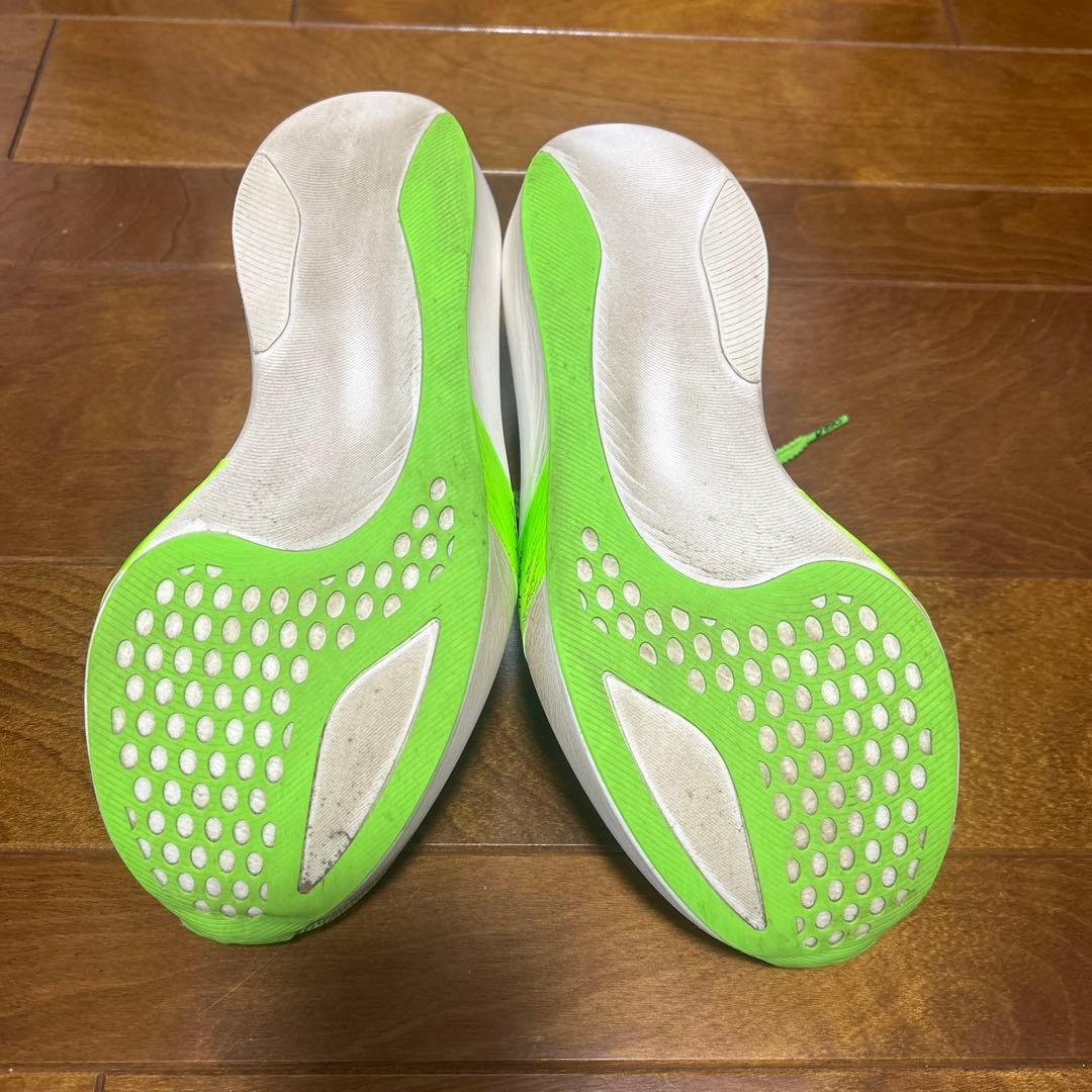 メタスピードスカイ　サイズ２６.５ｃｍ