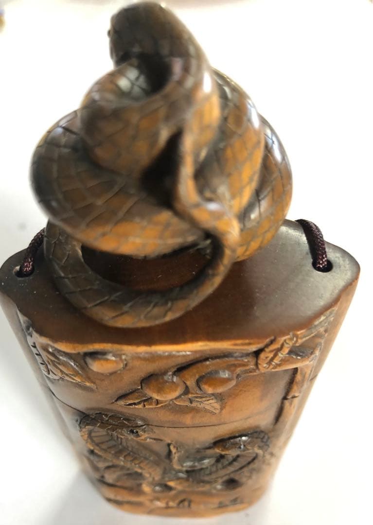 印籠ヘビの図インロ手作りオブジェインテリアアンティーク印籠現品無料発送