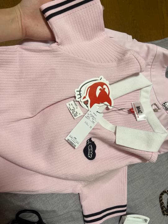 韓国waacゴルフ服、斬新で動きやすい