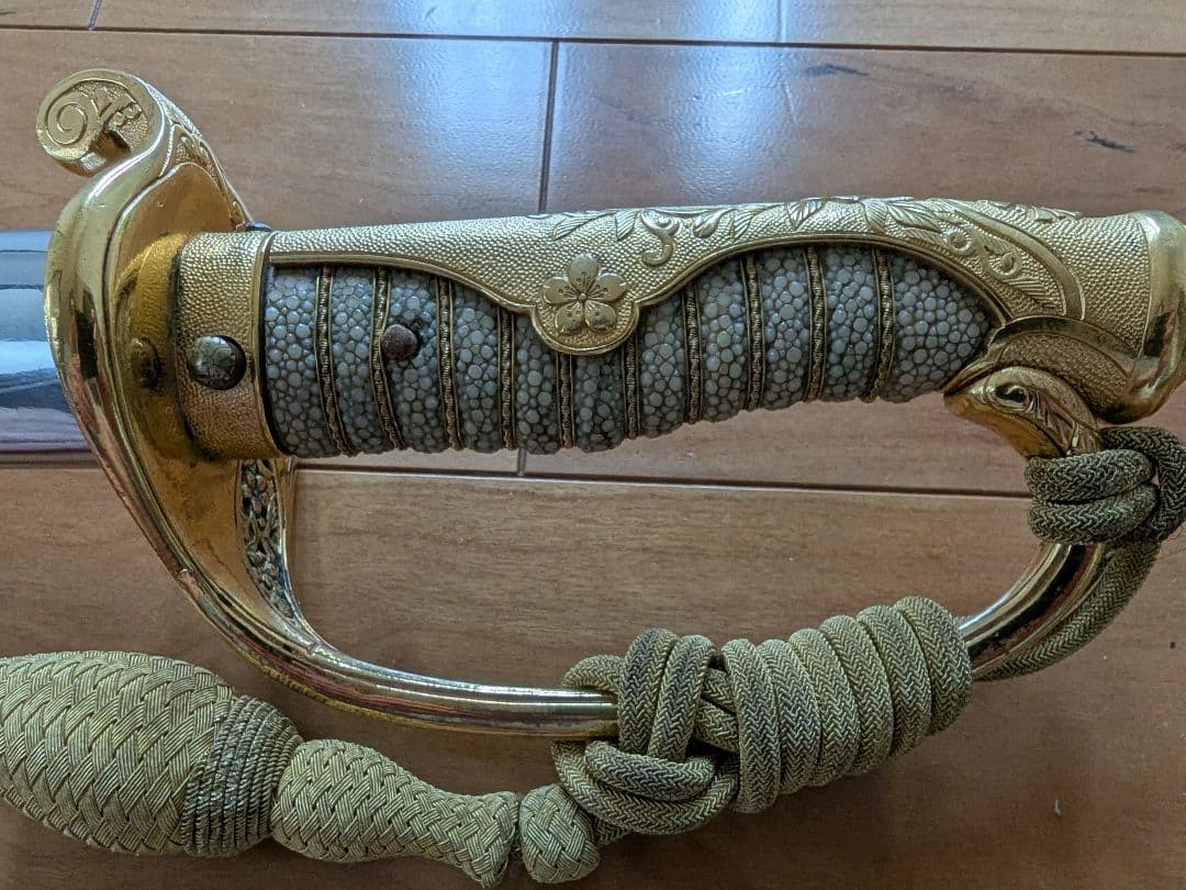 パ*ダ様 旧日本軍　模造刀　 軍刀　サーベル　 指揮刀