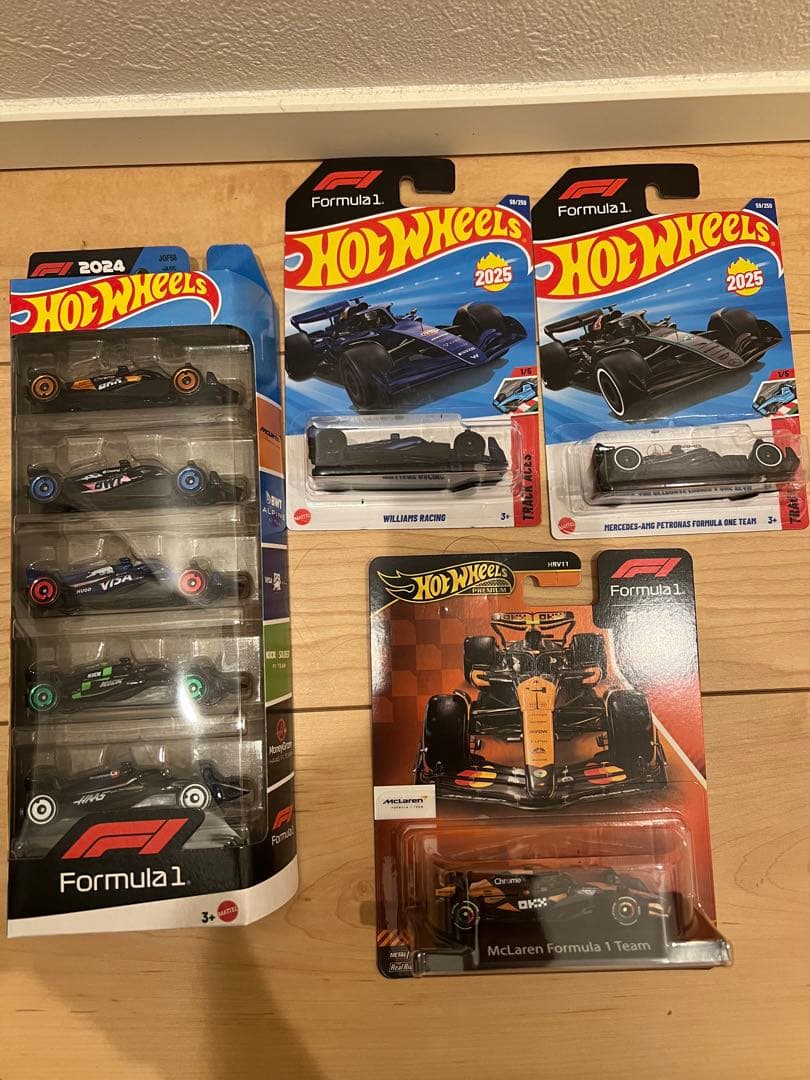ホットウィール　2024 Formula 1 マクラーレン 　ベンツ　ハース　他