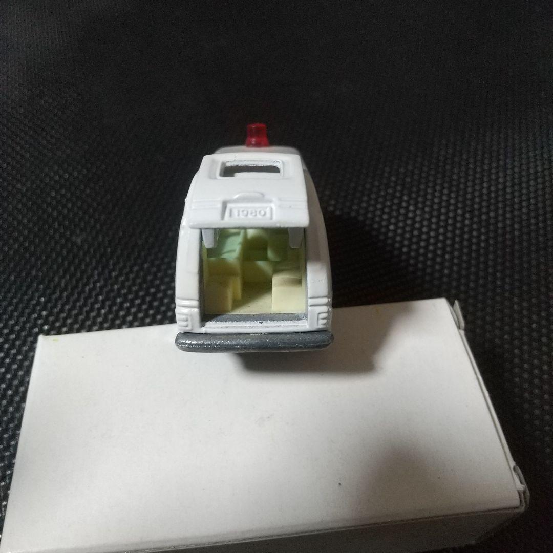 トミカ 非売品 浜松市消防本部 救急車 特注品 白箱 日産キャラバン 1/67