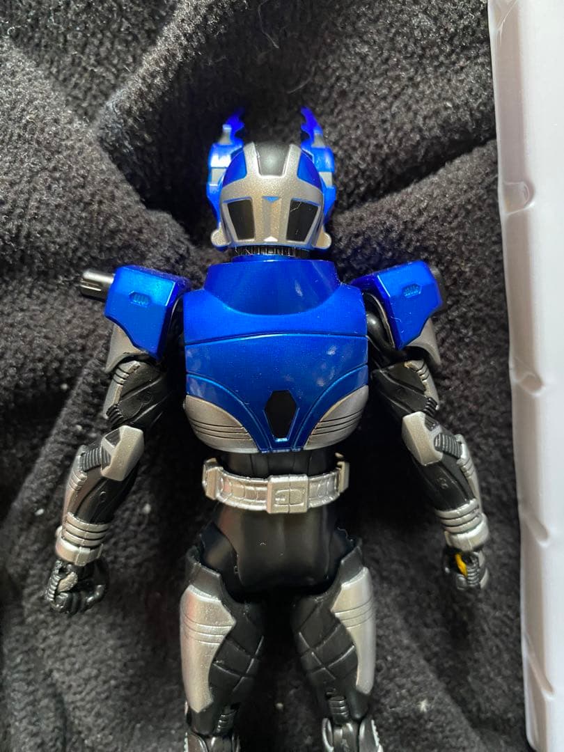 真骨彫　仮面ライダーガタック