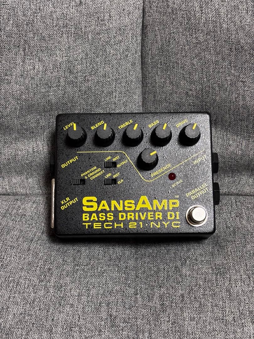 【ジャンク】Tech 21 NYC SansAmp Bass D DI