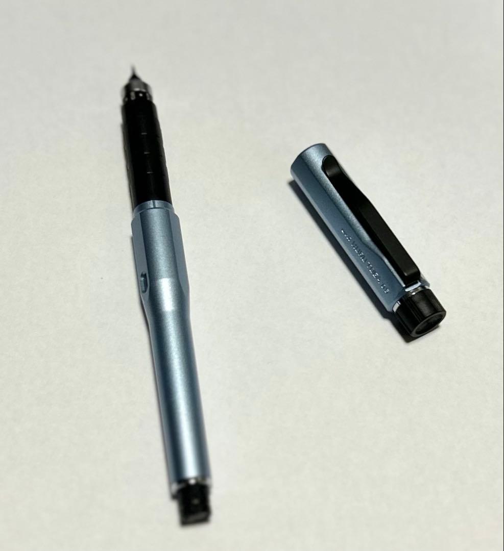 クルトガダイブ　カスケードブルー　0.5mm