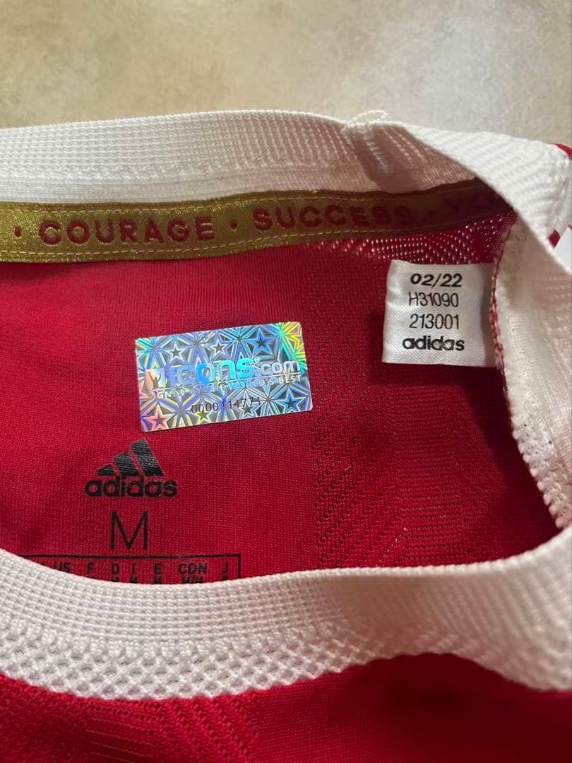 クリスティアーノ・ロナウド　直筆サイン入りユニフォーム　 21-22