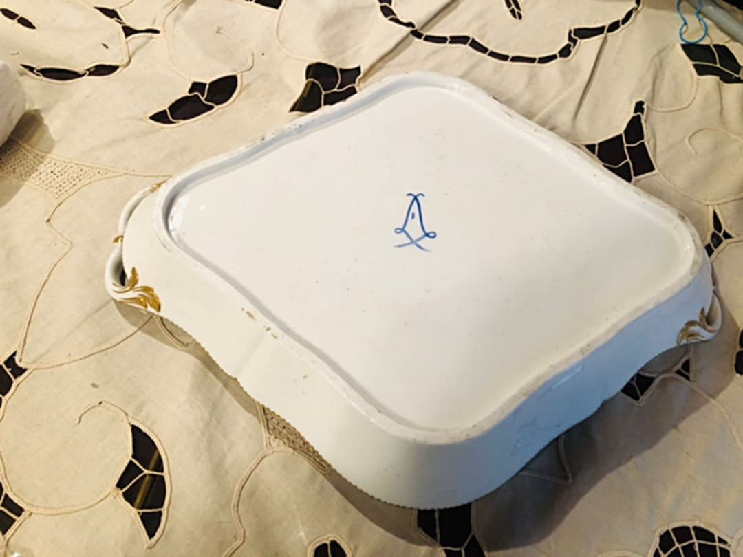 ☆1763年アンティークセーブル♪セーブルブルー金彩風景画☆透かしトレー飾り皿♪