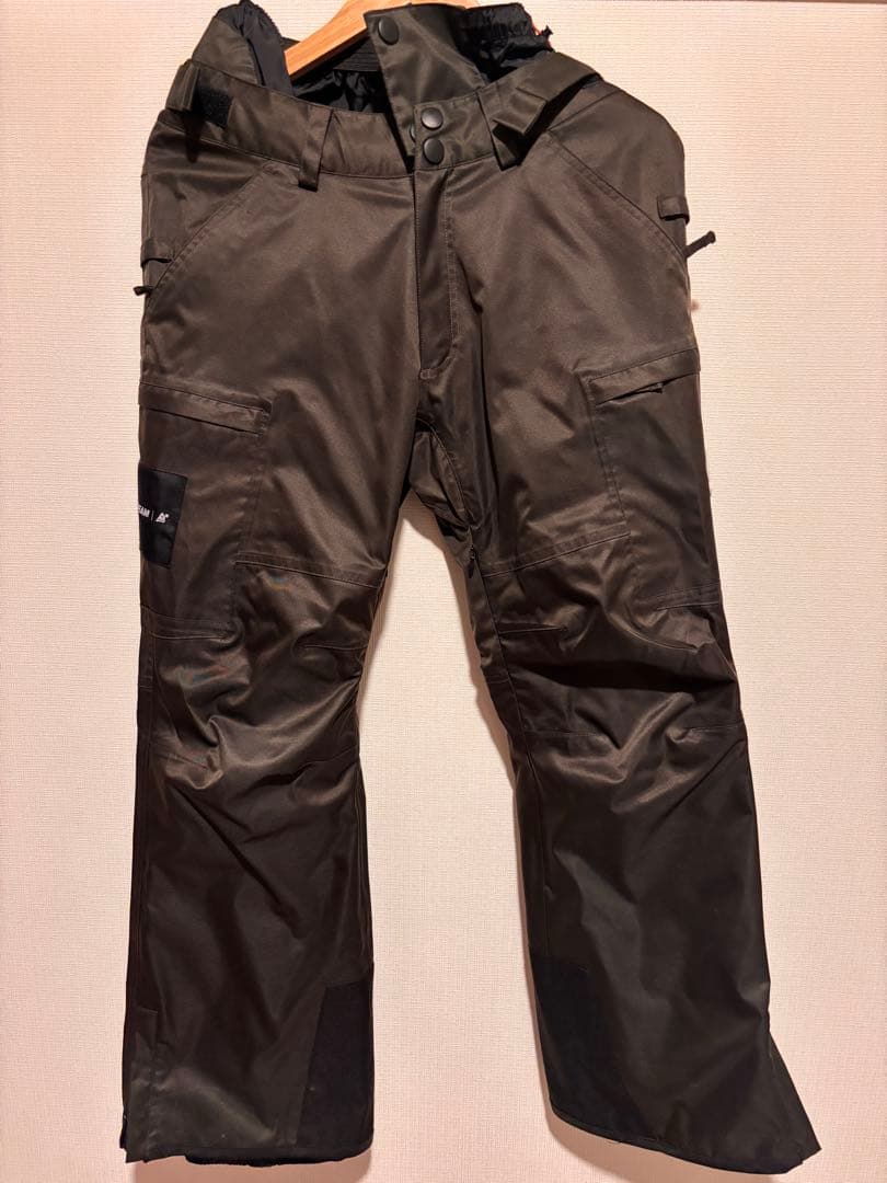 スクリーム　スノーボードウェア上下　ユニセックスサイズS