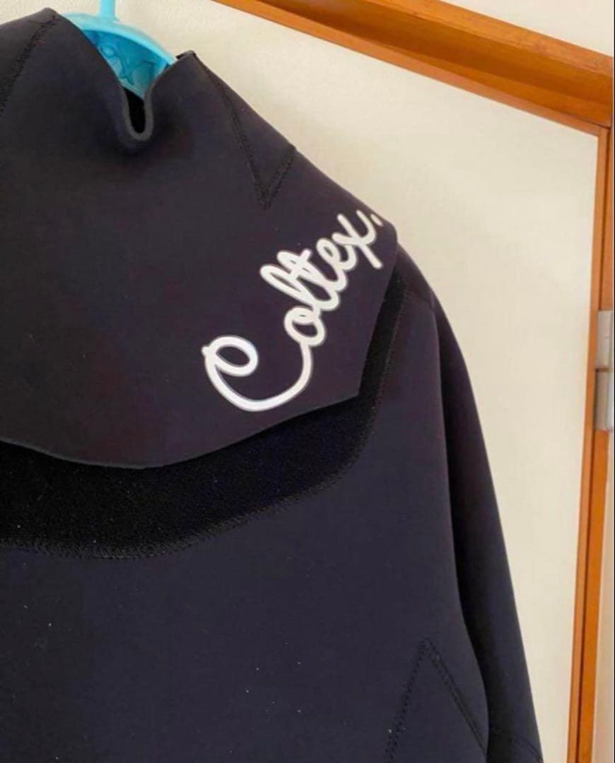 Coltex フルスーツ 黒