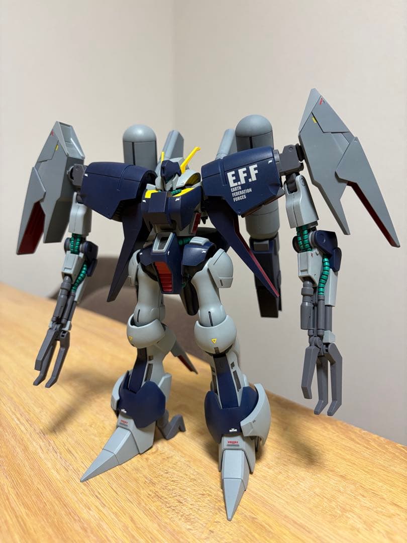 HGUC バイアラン・カスタム　全塗装完成品