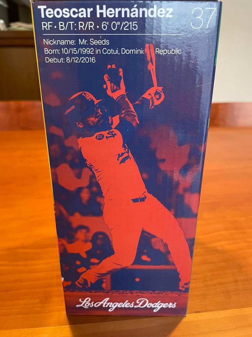 【最終値下げです】ドジャース　TEOSCAR HERNANDEZ ボブルヘッド