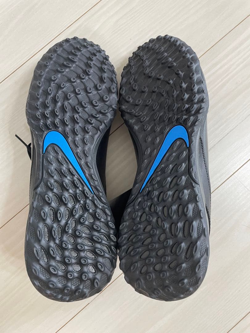 なり　ナイキ　ティエンポ レジェンド 9 アカデミー TF